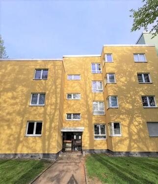 Foto - Großzügige 3-Zi.-Whg. mit Balkon, WBS für 3 Personen erforderlich