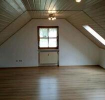 Apartment mit Küche und Stellplatz - Bruckberg