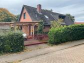 Foto - Einfamilienhaus Hemmoor Warstade nahe Zentrum Nebenstraße