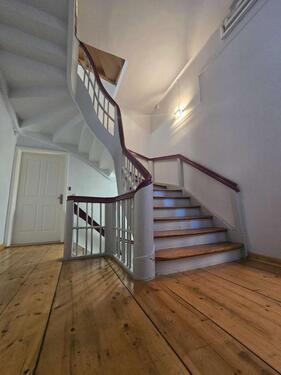 Foto - Lichtdurchflutete Wohnung im Atelierstil mit Blick auf den Erfurter Dom !