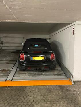 Foto - Tiefgaragen Duplex Stellplatz (unten) Schellingstr. - Augustenstr