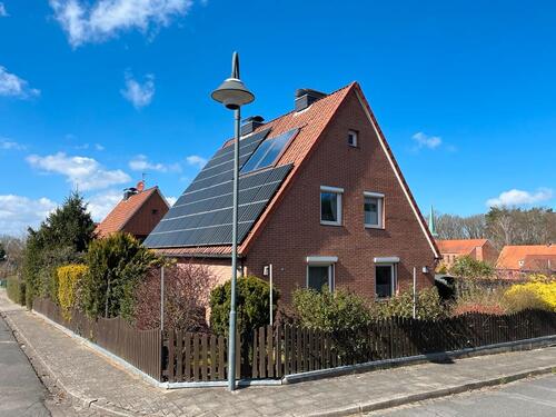 Foto - Einfamilienhaus - Solar, Wärmepumpe, Isoliert, PROVISIONSFREI