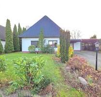 Einfamilienhaus mit Carport, Garage und großem Grundstück - Ganderkesee