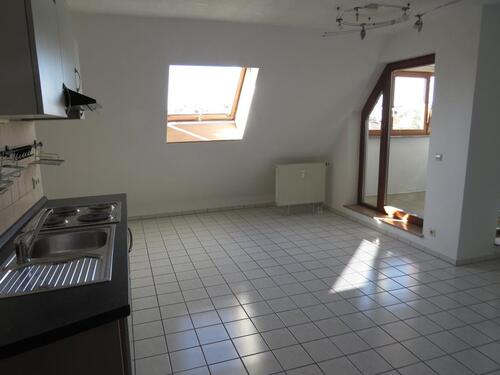 Foto - Maisonette-DG-Wohnung, EBK, Keller, Stellplatz, provisionsfrei