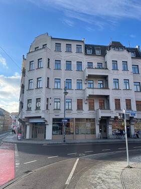 Foto - Großzügige 4-Zimmer-Altbauwohnung (Staffelmietvertrag)