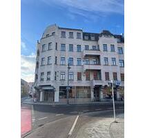 Großzügige 4-Zimmer-Altbauwohnung (Staffelmietvertrag) - Halle (Saale)