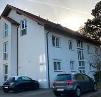 Helle 2 ZKB im ruhigen 6 Fam.-Haus inkl. EBK, Balkon u. Carport - Minden