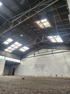 Foto - Halle Werkstatt - 1.650,00 EUR Kaltmiete, ca.  350,00 m²