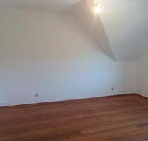 Praxisraum zu Vermieten - 350,00 EUR Kaltmiete, in Bessenbach (PLZ: 63856)