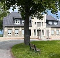 3 RWE mit Einbauküche - 1.288,00&nbsp;EUR Kaltmiete, ca.&nbsp; 103,00&nbsp;m&sup2; in Bentwisch (PLZ: 18182)