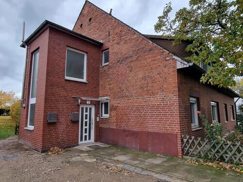 Foto - 3-Zimmer Dachgeschosswohnung in ruhiger Lage von Garbsen-Horst