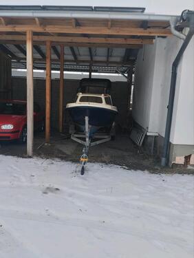 Foto - Stellplatz für Boot oder Wohnmobil