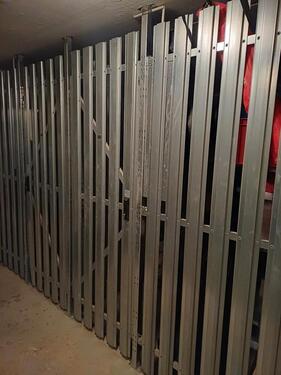 Foto - Trockenes Kellerabteil in Plagwitz