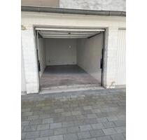 Garage in der Mannheimer Schwetzingerstadt mit Licht und Strom !