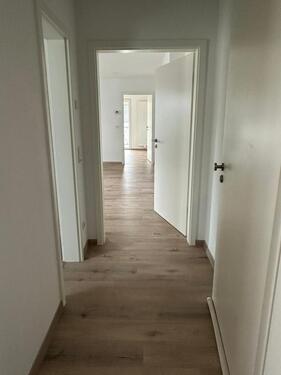 Foto - 2 Zimmer Dachgeschoßwohnung zur Miete in Köln