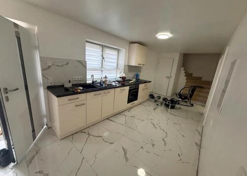 Foto - 2-Zimmer Wohnung mit Einbauküche & großem Garten 