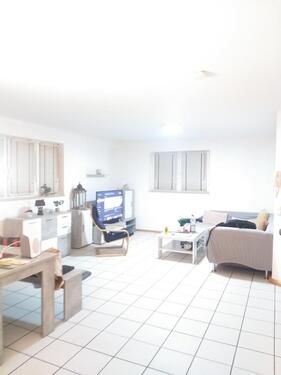 Foto - 2 Zimmer Souterrainwohnung 65qm