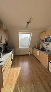 Foto - 4 Zimmer Dachgeschoßwohnung zur Miete in Duisburg
