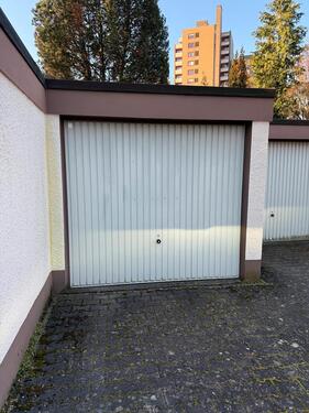 Foto - Einzelgarage mit Licht in Weinstadt