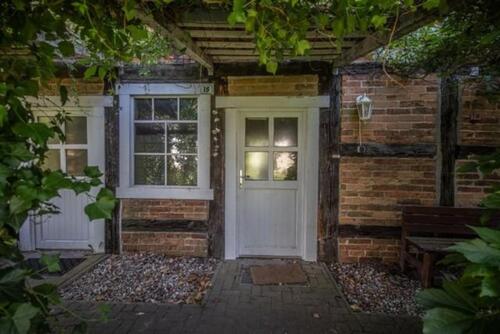 Foto - 3 Raumwohnung Reihenhaus nahe Neubrandenburg