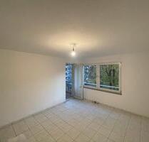 Sanierte 3 Zimmer Wohnung Niederursel mit neuem Bad - Frankfurt am Main Nord-West