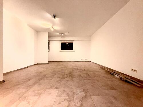 Foto - TOP Sanierte 33qm Wohnung*BodenHeiz*TOP Lage*Bredeney*VillaHügel*