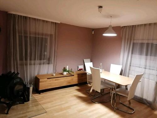 Foto - 2- Zimmer-Wohnung, bezugsfertig möbliert.