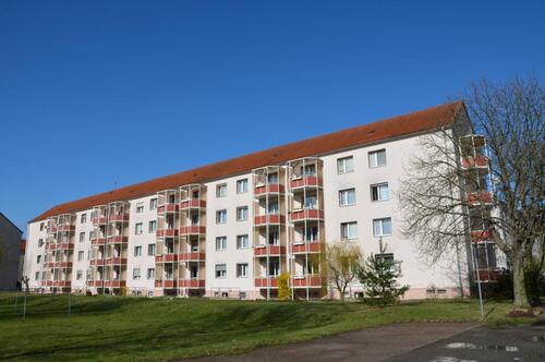 Foto - Zentral gelegene 3-Raumwohnung mit Blick ins Grüne