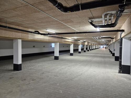 Foto - Tiefgaragenplatz ab sofort Neu zu vermieten