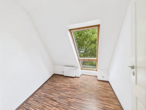 Foto - Moderne neu renovierte 3-Zimmer-Dachgeschosswohnung in Waiblingen
