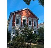 2-3 Zimmer-Wohnung mit Altbauflair in Hamburg-Stellingen