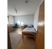 WG-Zimmer Mosbach Untermiete - 300,00&nbsp;EUR Kaltmiete, ca.&nbsp; 14,00&nbsp;m&sup2; in Haunetal (PLZ: 36166)