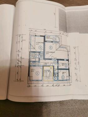 Foto - 4 Zimmerwohnung - 1.000,00&nbsp;EUR Kaltmiete, ca.&nbsp; 106,00&nbsp;m&sup2;