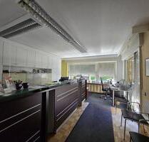 Arztpraxis in Dortmund Sölde - 1.800,00 EUR Kaltmiete, ca.  12,66 m² in Dortmund (PLZ: 44289) Aplerbeck