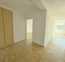 Köln Altstadt Süd 100qm 3 Zi. KDB Loggia Köln Altstadt Süd 100qm 3 Zi. KDB Loggia