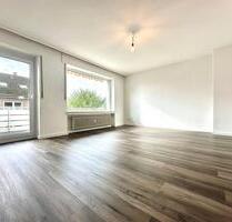 Renovierte 3-ZKB Wohnung mit Balkon + Carport in Bünde-Ennigloh!