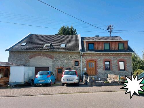 Foto - 2 ZKB Dachgeschoss Wohnung mit separatem Eingang