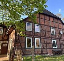 3,5 Zimmer Wohnung EG Garten Okerblick Fachwerkhaus - Hillerse