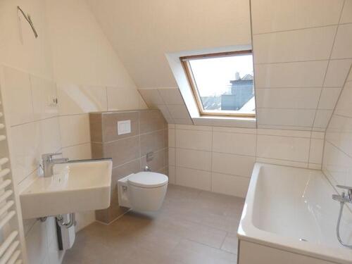 Foto - 3 Zimmer Dachgeschoßwohnung zur Miete in Essen