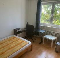Helles, voll möbiliertes WG-Zimmer nahe U5U6 - sofort frei - München Sendling-Westpark