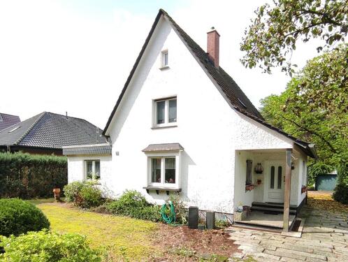 Foto - idyllisches freistehendes Einfamilienhaus