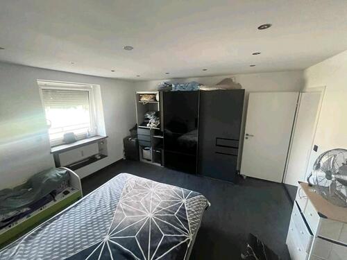 Foto - Zu vermieten: Wohnung im 1. Stock, 3 Zimmer