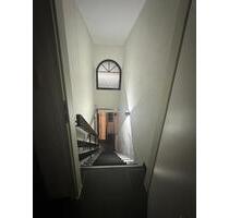 Altbau-Obergeschoss-Wohnung mit Balkon & Einbauküche zu SOFORT!!! - Steinfurt