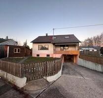 Sanierte Dachgeschosswohnung im Erstbezug - mit Gartenanteil - Herrenberg