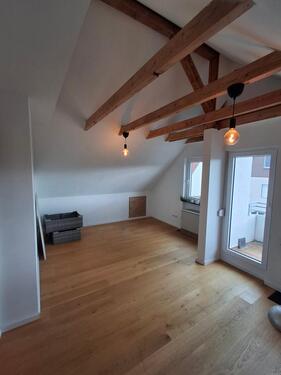 Foto - 1 Zimmer Dachgeschoßwohnung zur Miete in Ludwigsburg