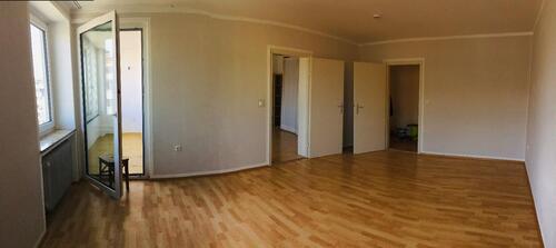 Foto - Helle 2 12 Zi.Wohnung , 65 m2, - 1.400,00&nbsp;EUR Kaltmiete, ca.&nbsp; 65,00&nbsp;m&sup2;