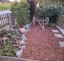 Großes Wohnhaus (2 Wohnungen) mit Garten in 93474 Arrach - München Schwabing-Freimann