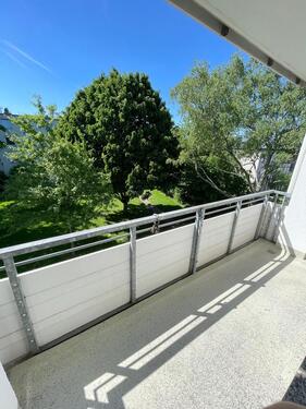 Foto - *modernisiert*Balkon*Tageslichtbad*Broich*