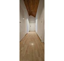 Mietwohnung 4 Zimmer - 780,00&nbsp;EUR Kaltmiete, ca.&nbsp; 103,00&nbsp;m&sup2; in Pfullendorf (PLZ: 88630)