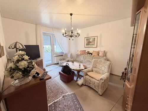 Foto - 2 Zimmer Wohnung mit Balkon – WG bei Jobcenter möglich